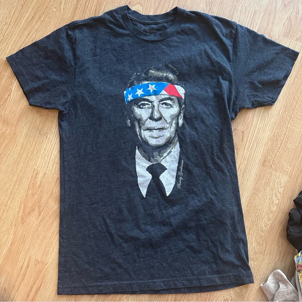 Graphic Short Sleeve Tee - Black
